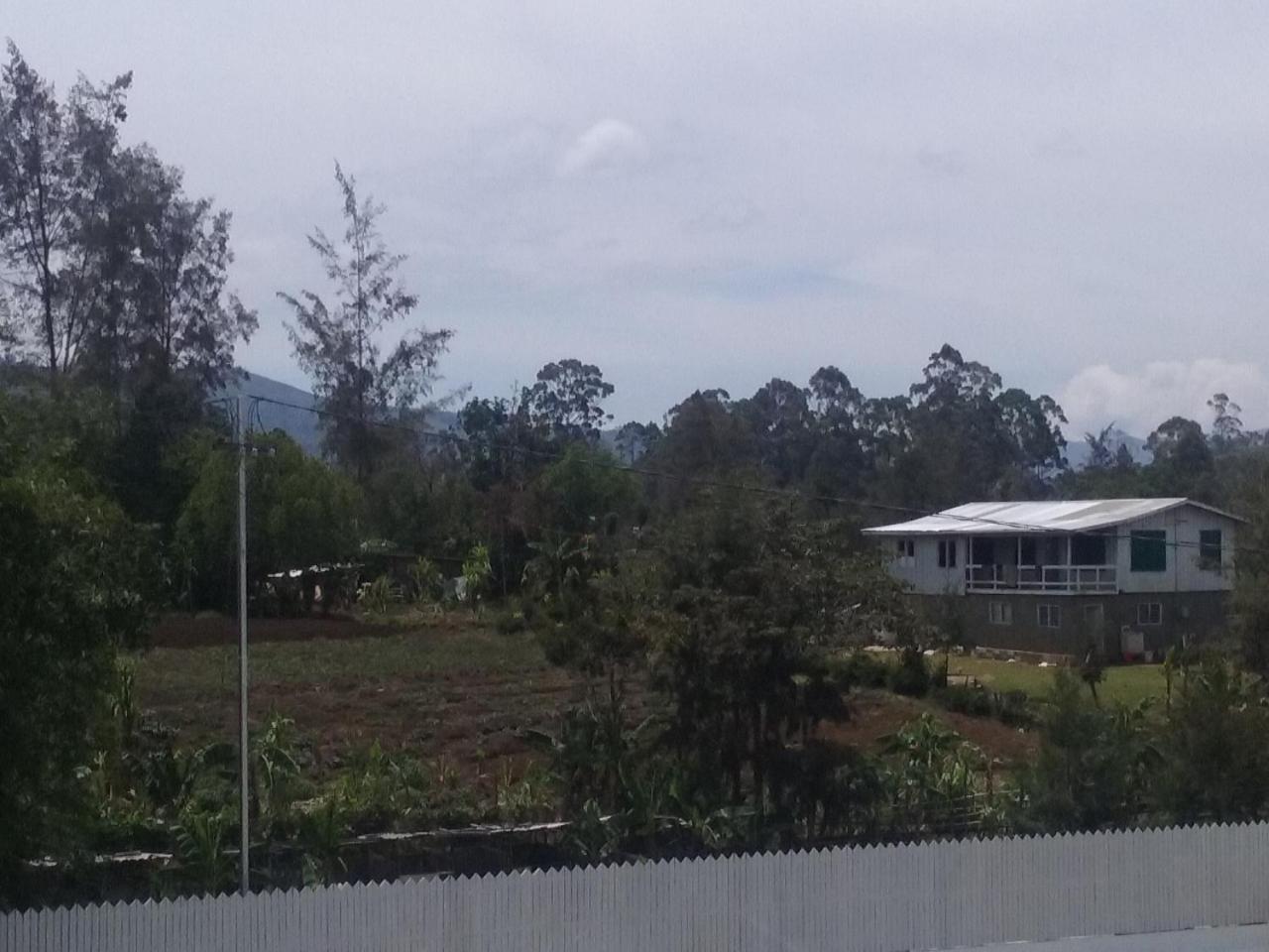 Mcroyal Hotel Mount Hagen Exteriér fotografie